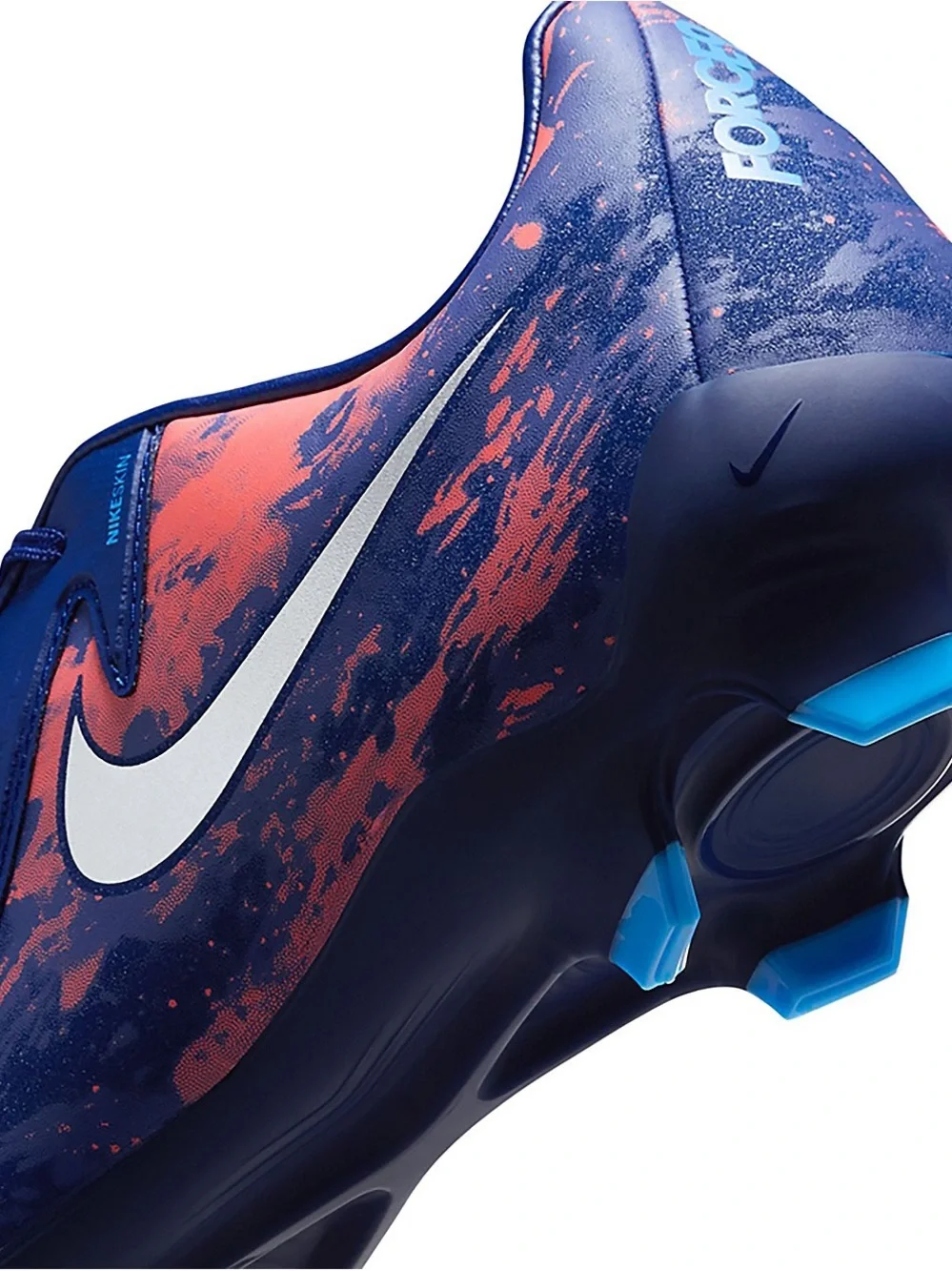 Brand New Nike Phantom GX 2 Academy 